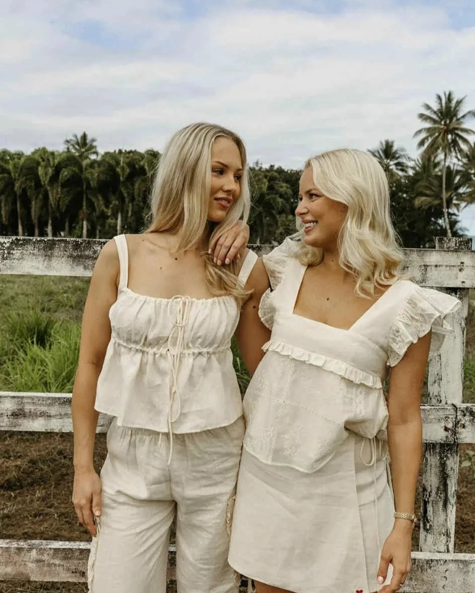 Tie The Knot Top White Tops Jollou