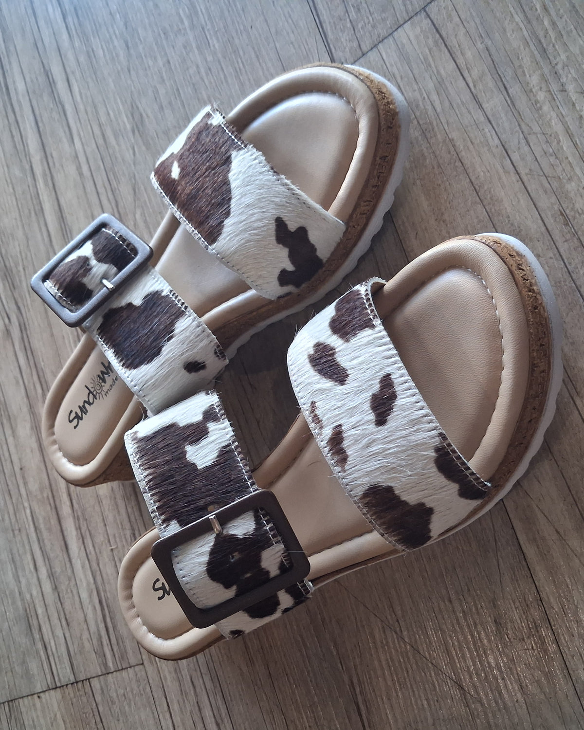 Taruga Brown Cow Shoes Sundowner