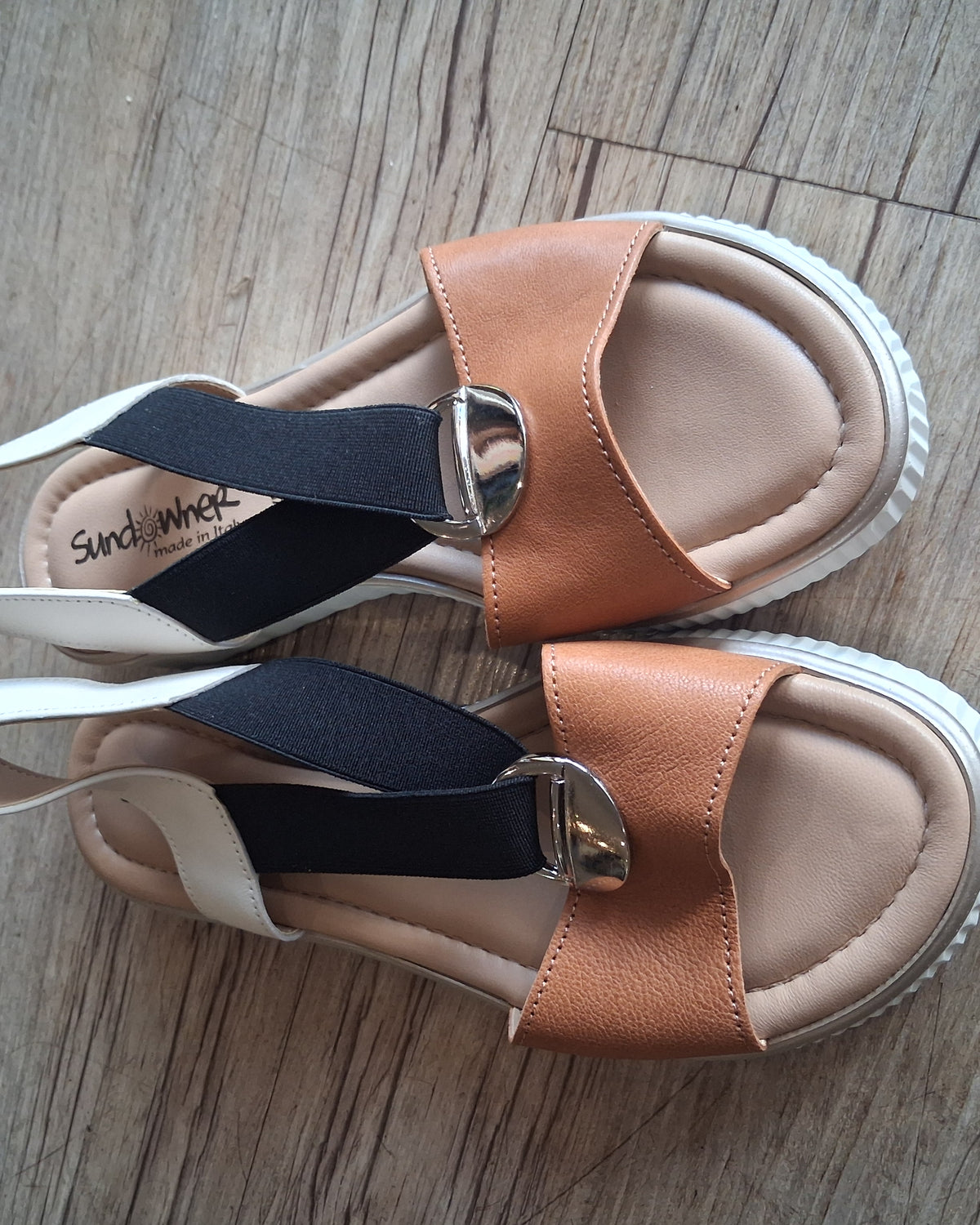 Roby Sundowner Tan Shoes Sundowner