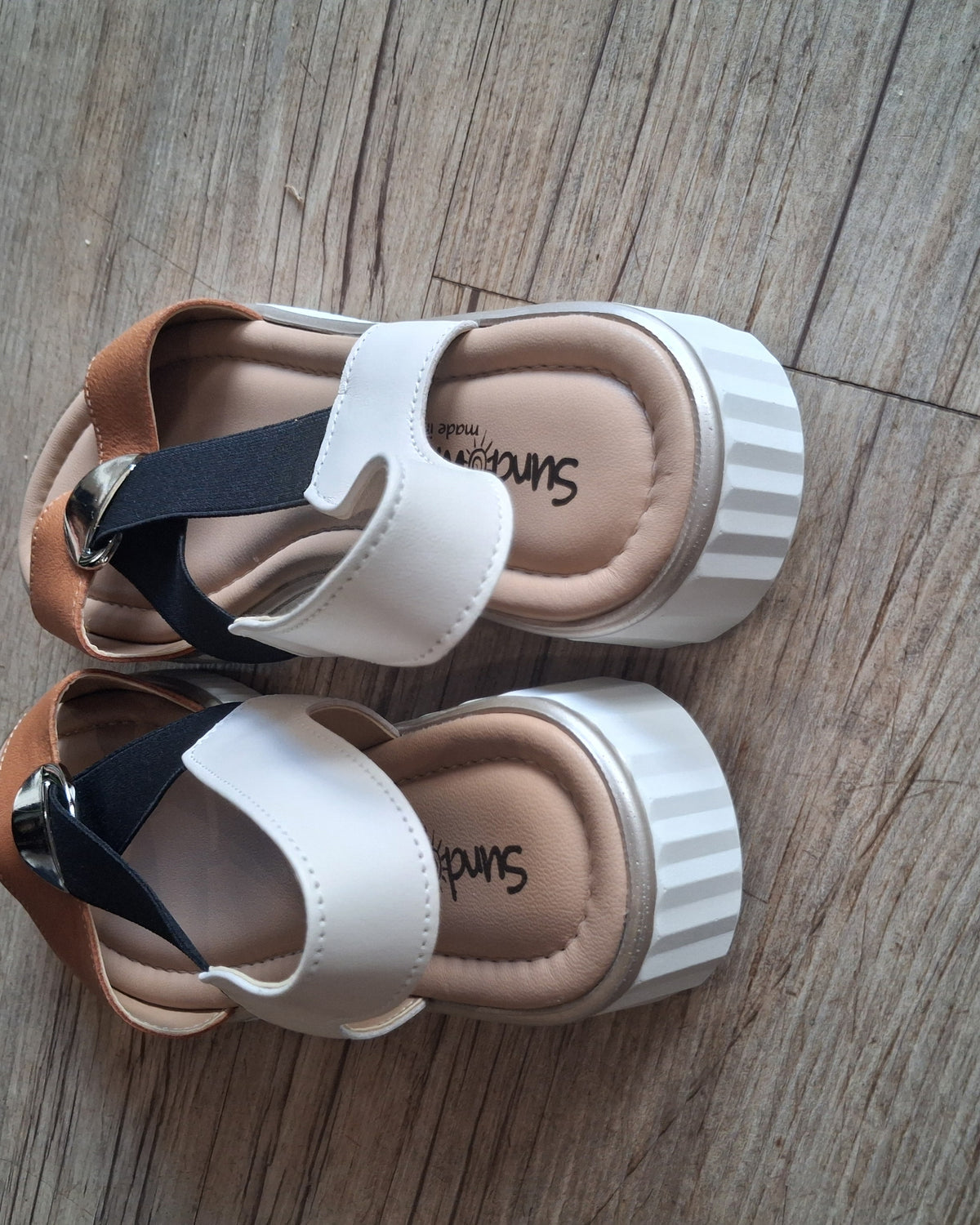 Roby Sundowner Tan Shoes Sundowner