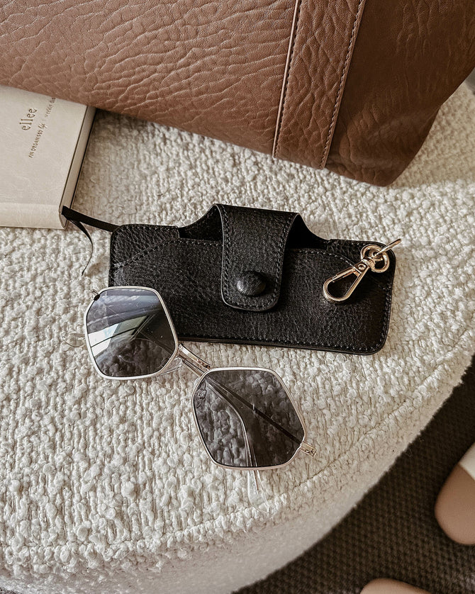 Skittle Sunglasses Case Black Sunglasses & Glasses Louenhide