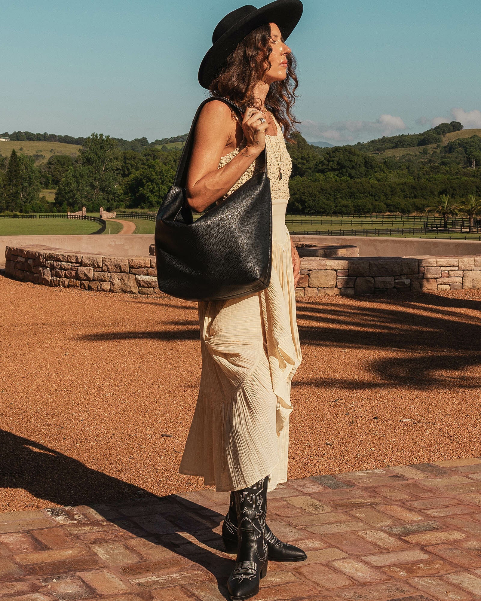 Morgan Shoulder Bag Black Bags and Purses Louenhide