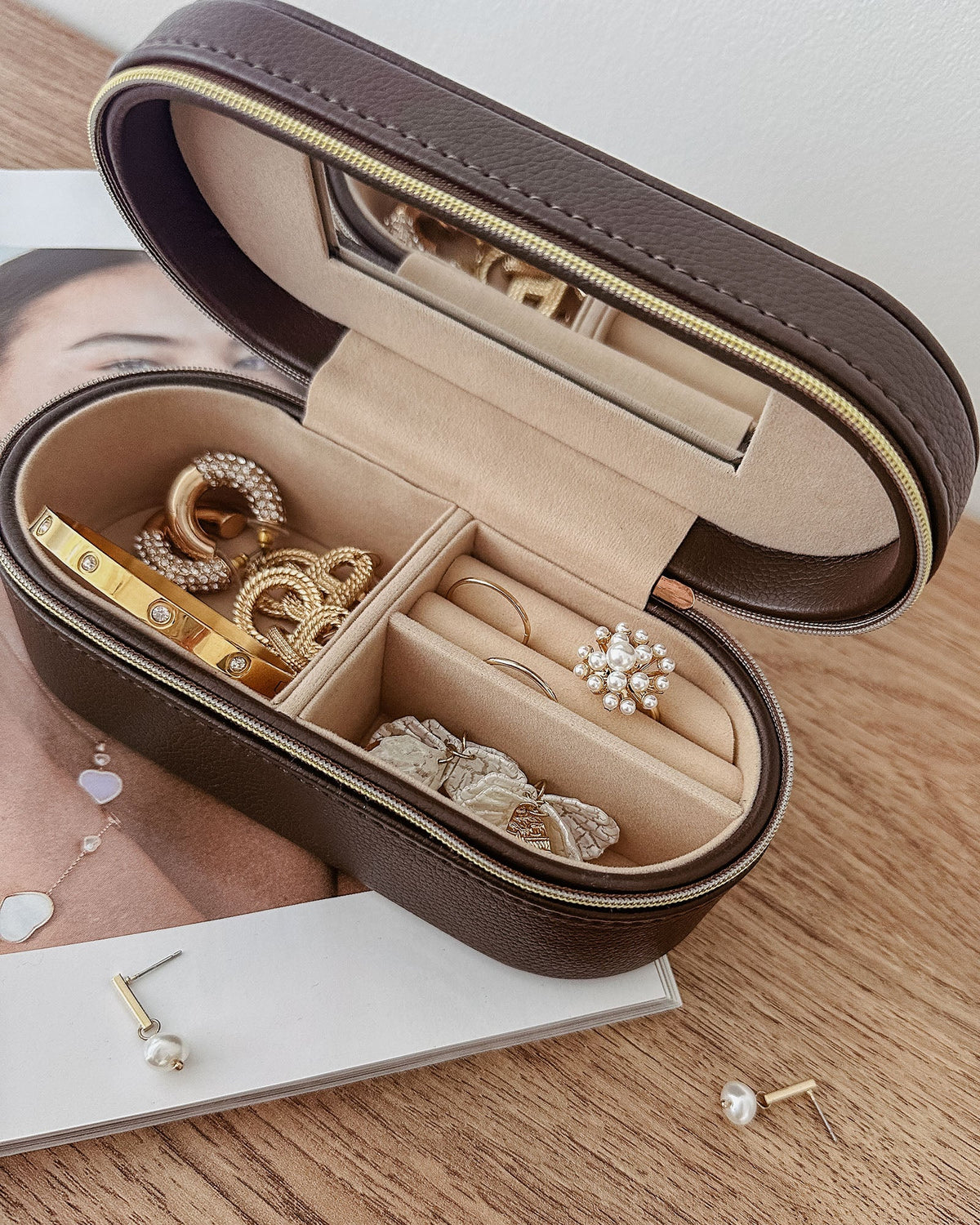 Charlee Jewellery Box Chocolate Gifts and Accessories Louenhide