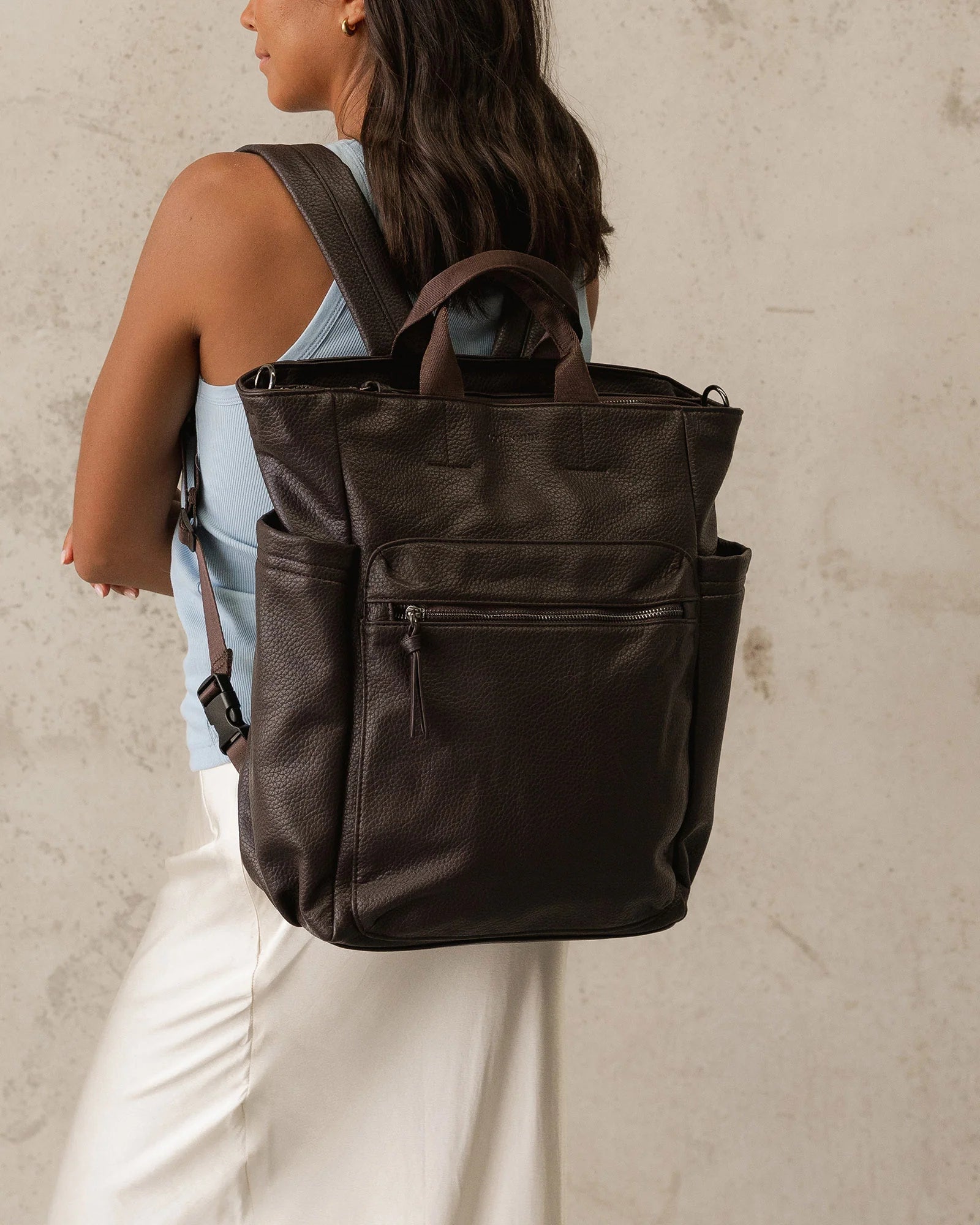 Bronx Backpack Chocolate Bags and Purses Louenhide