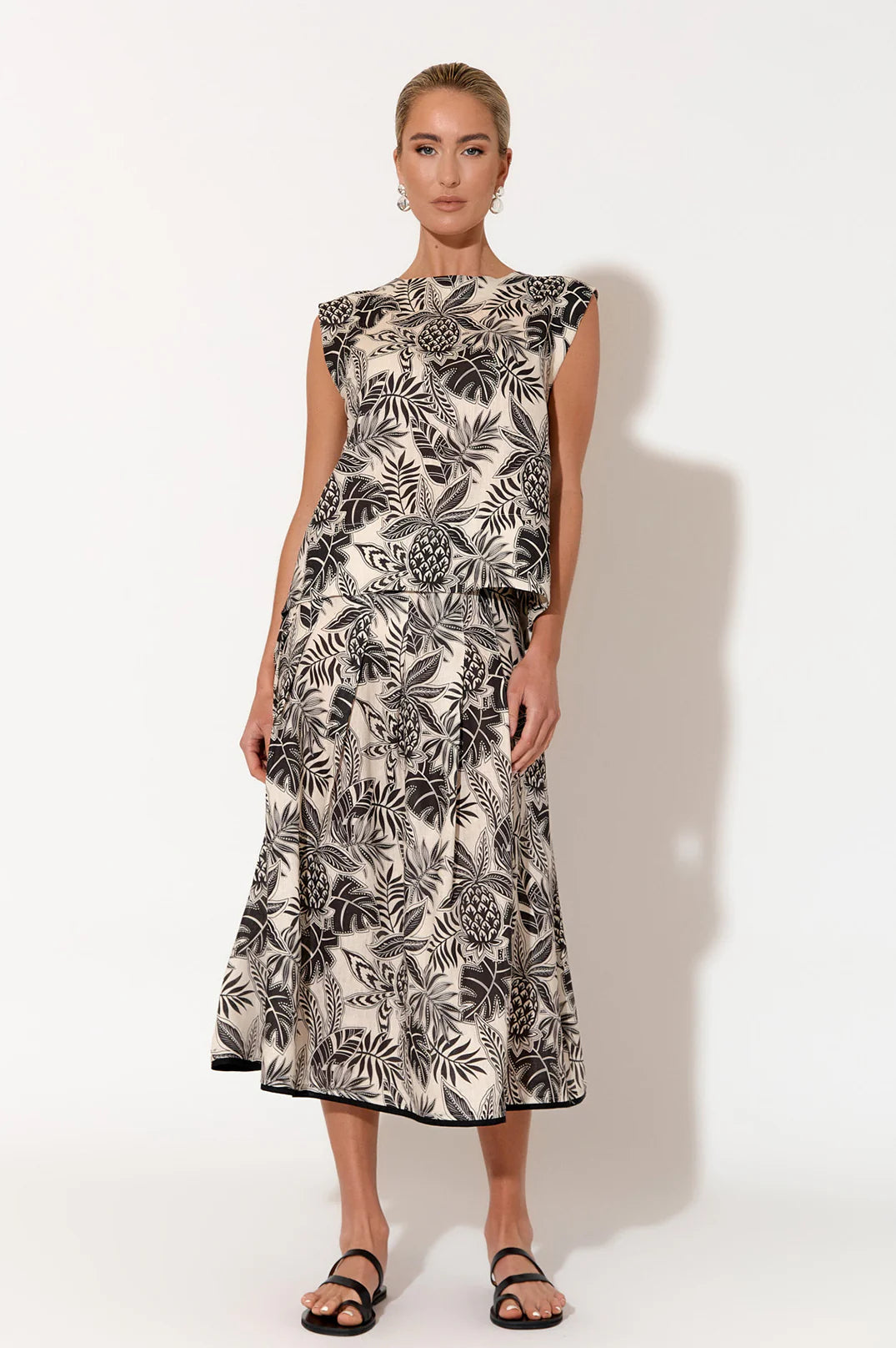 Sabrina Tropics Pleat Skirt Print Skirts Adorne