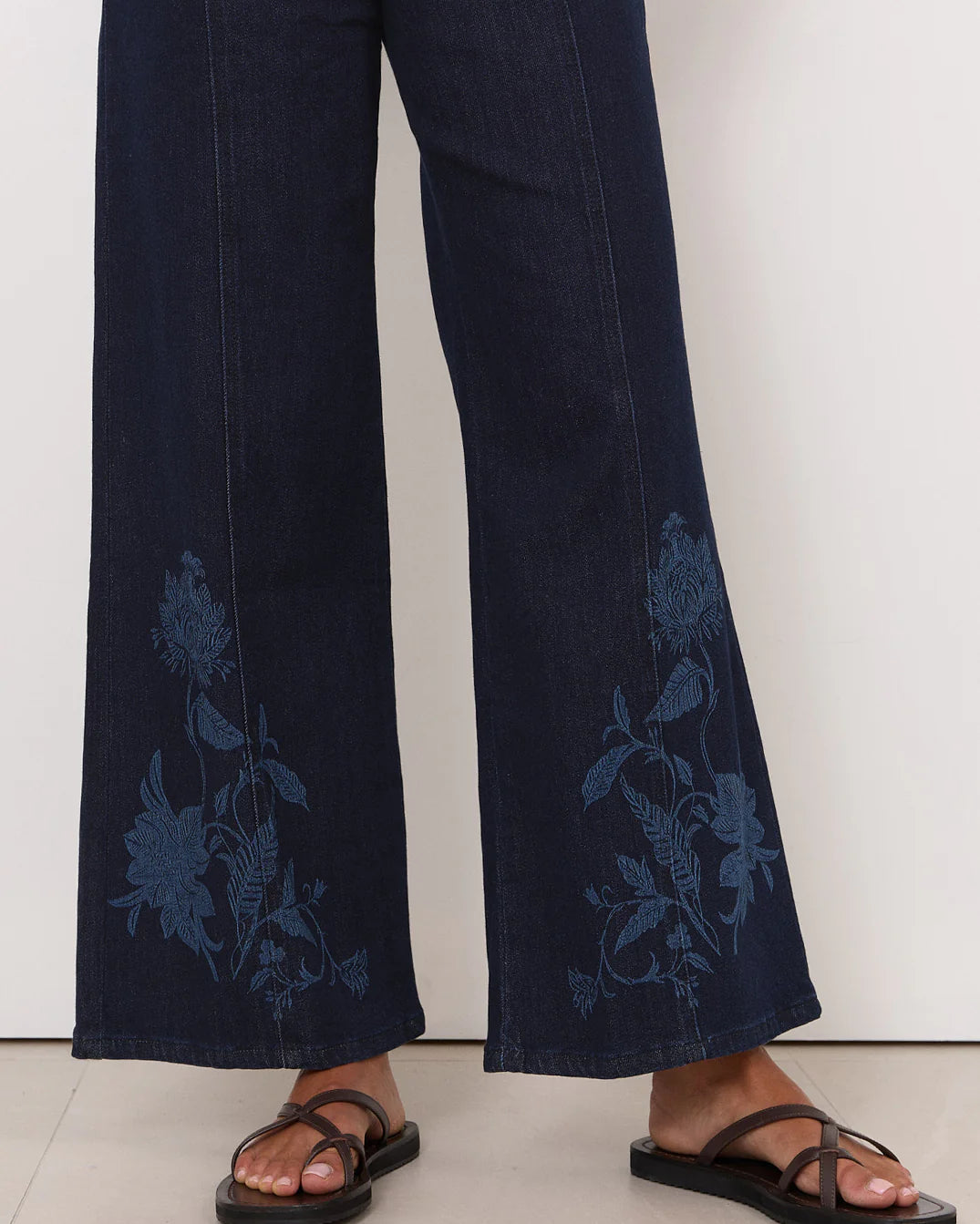 Brody Wide Leg Lazer Print Jean Dark Denim Bottoms Adorne