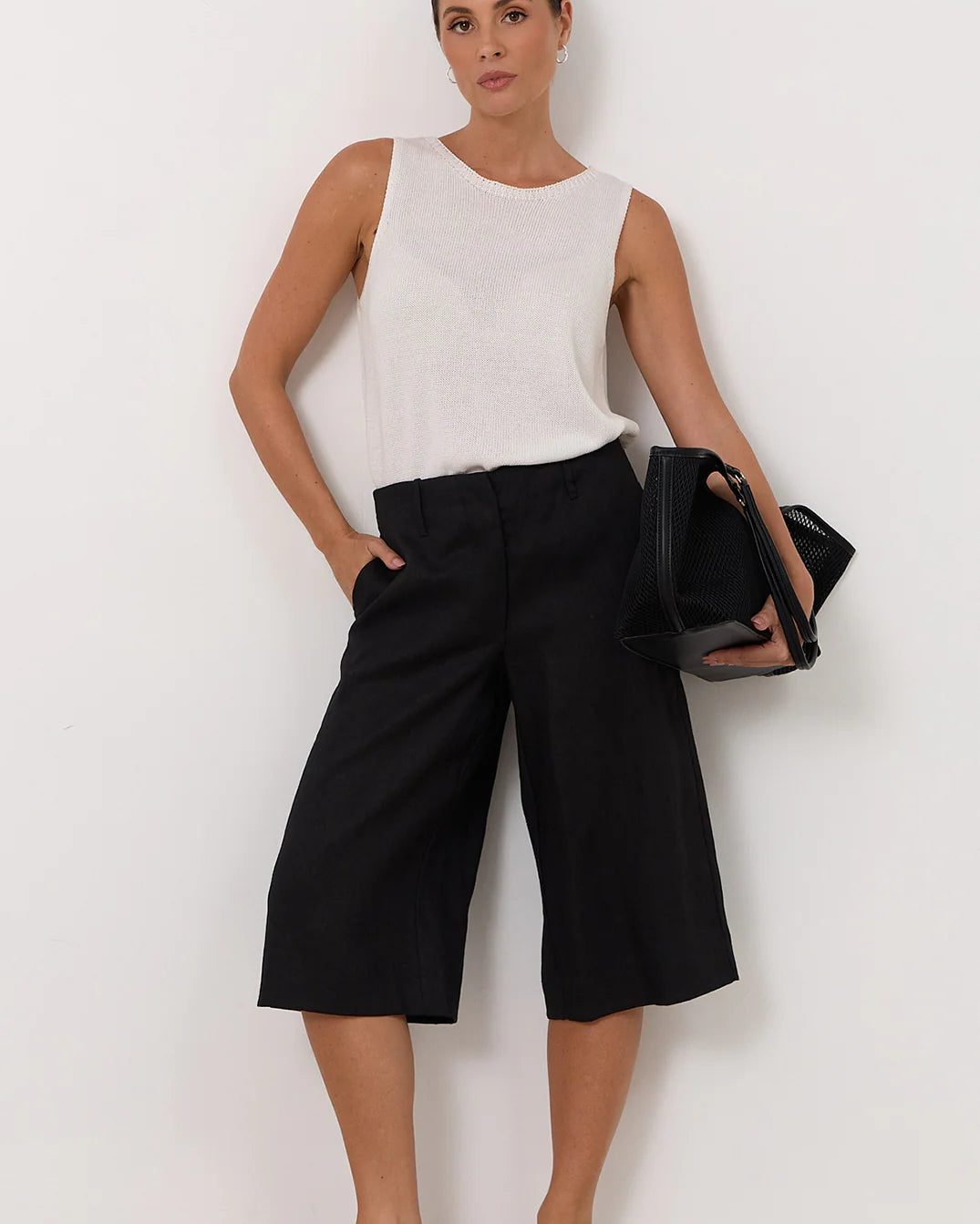 Jordana Longline Short Black Bottoms Adorne