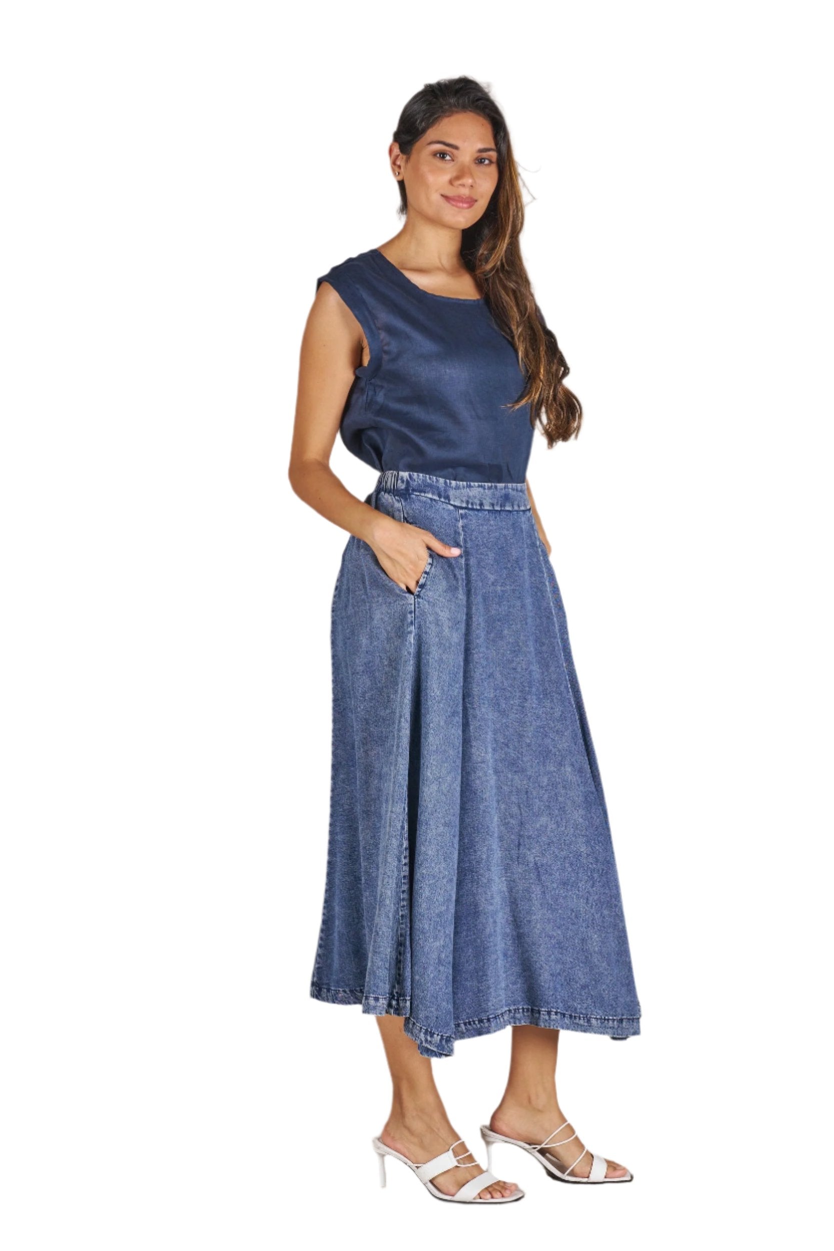 Amelia Top Linen Navy Tops Valeria Label S(8)