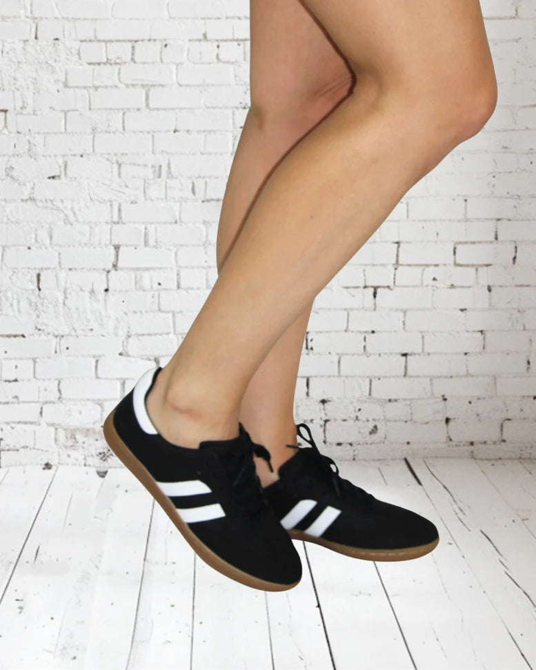 Swift Shoe Black Shoes Human Premium