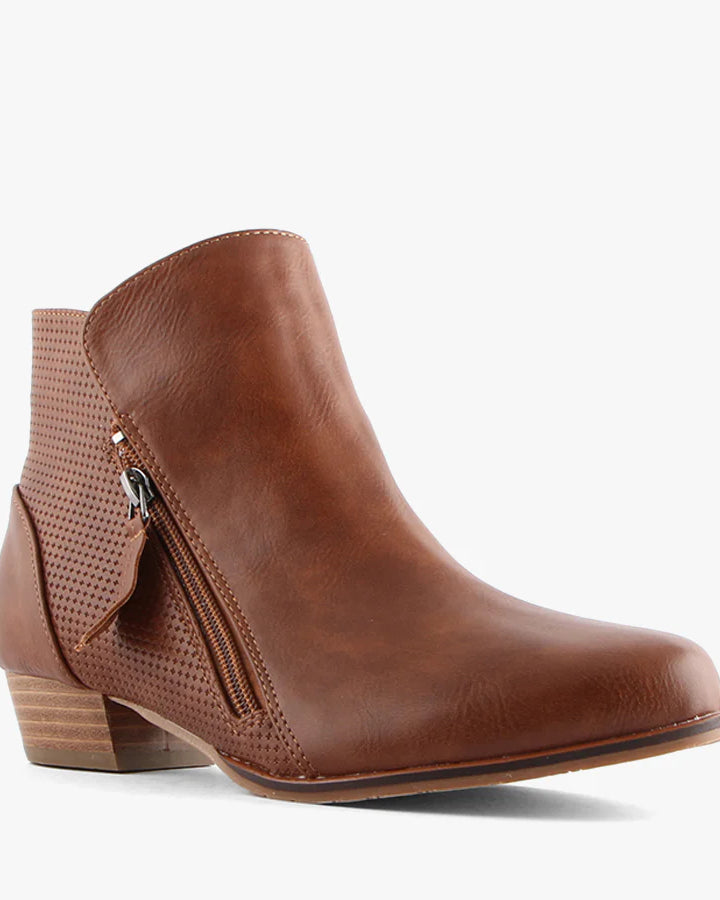 Cracker Ankle Boot Tan Shoes Step on Air