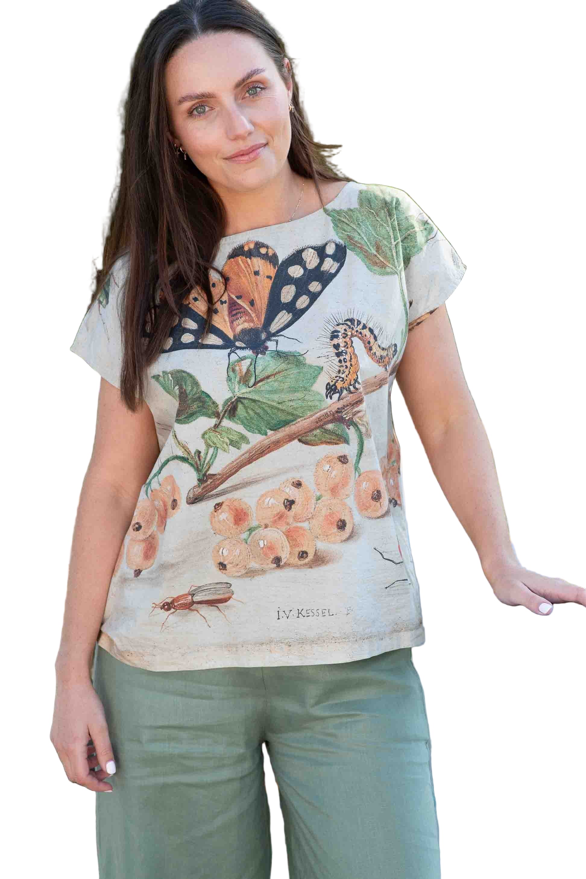 Eleanor Top in Insects print Tops Lazybones