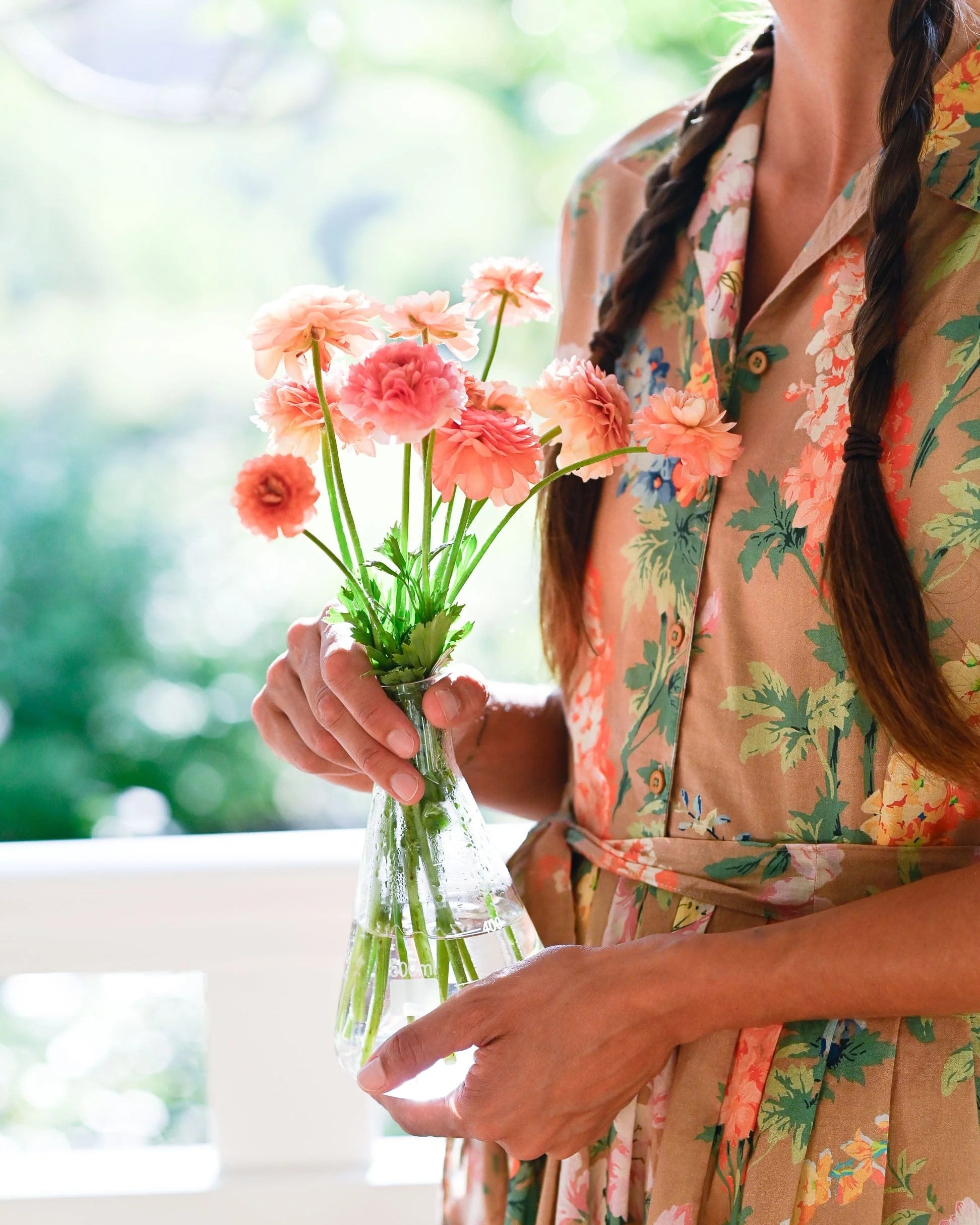 Gianna Dress in Flora Dresses Lazybones