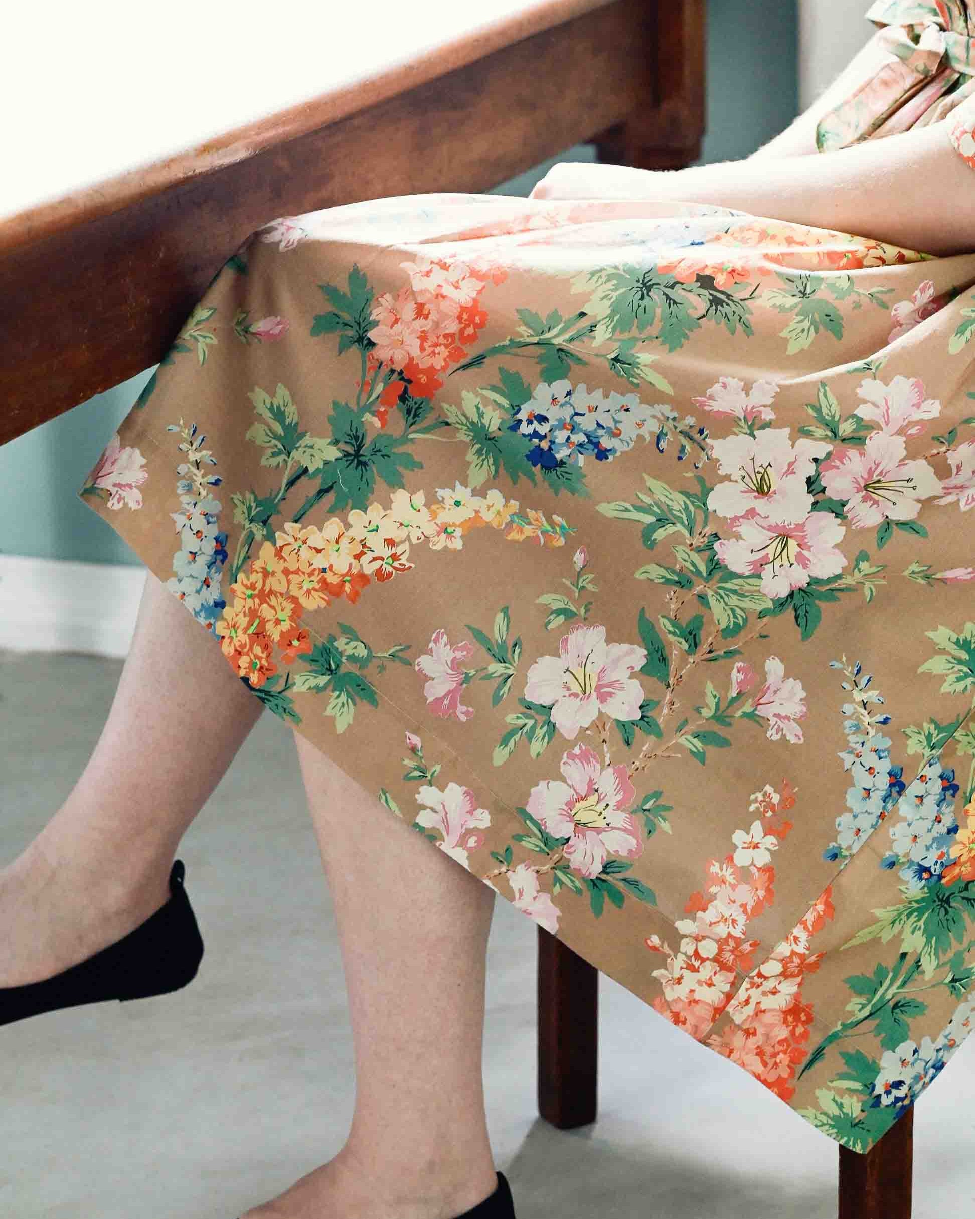 Gianna Dress in Flora Dresses Lazybones