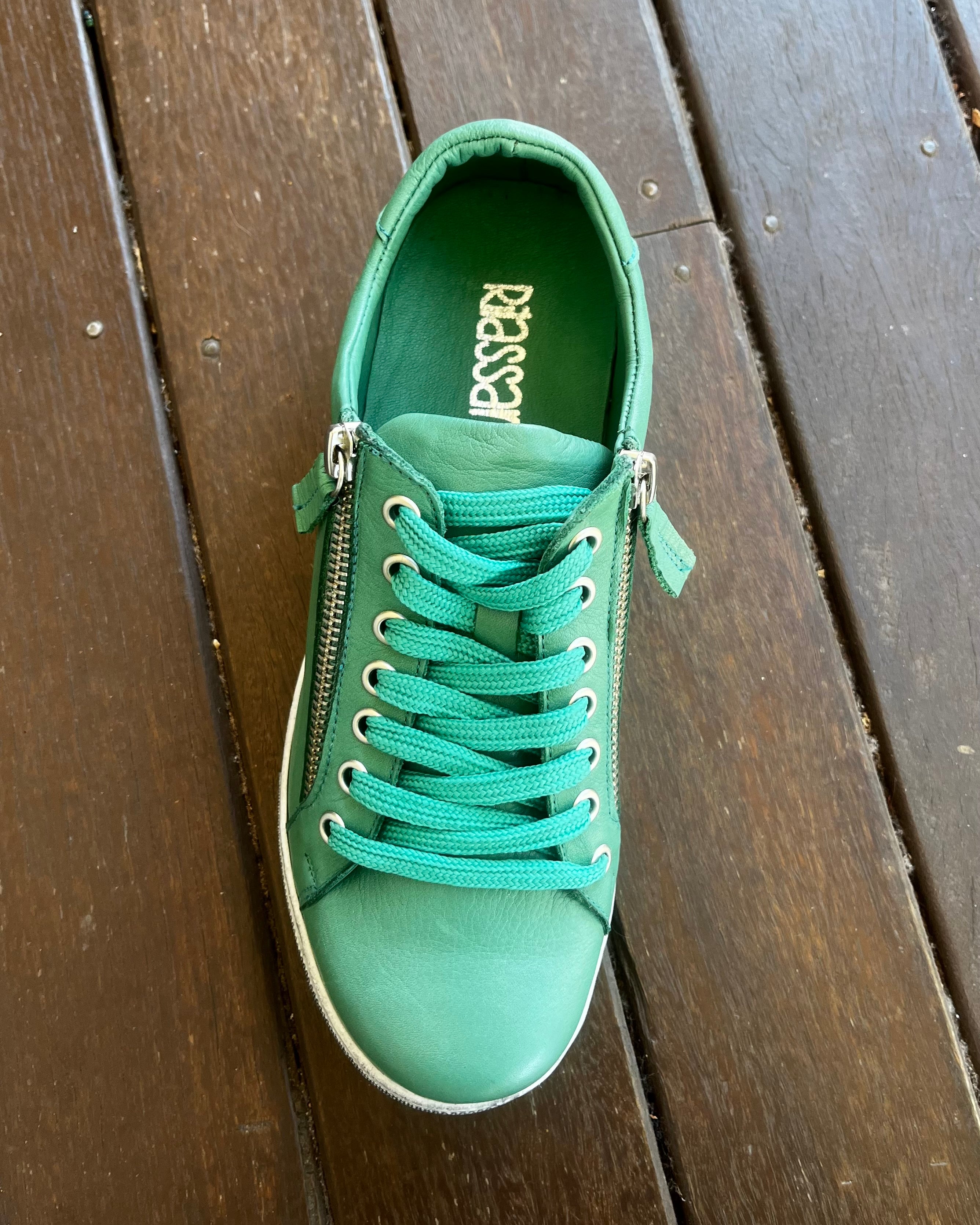 Token Shoe Twin Green (Double zip) Shoes Rilassare