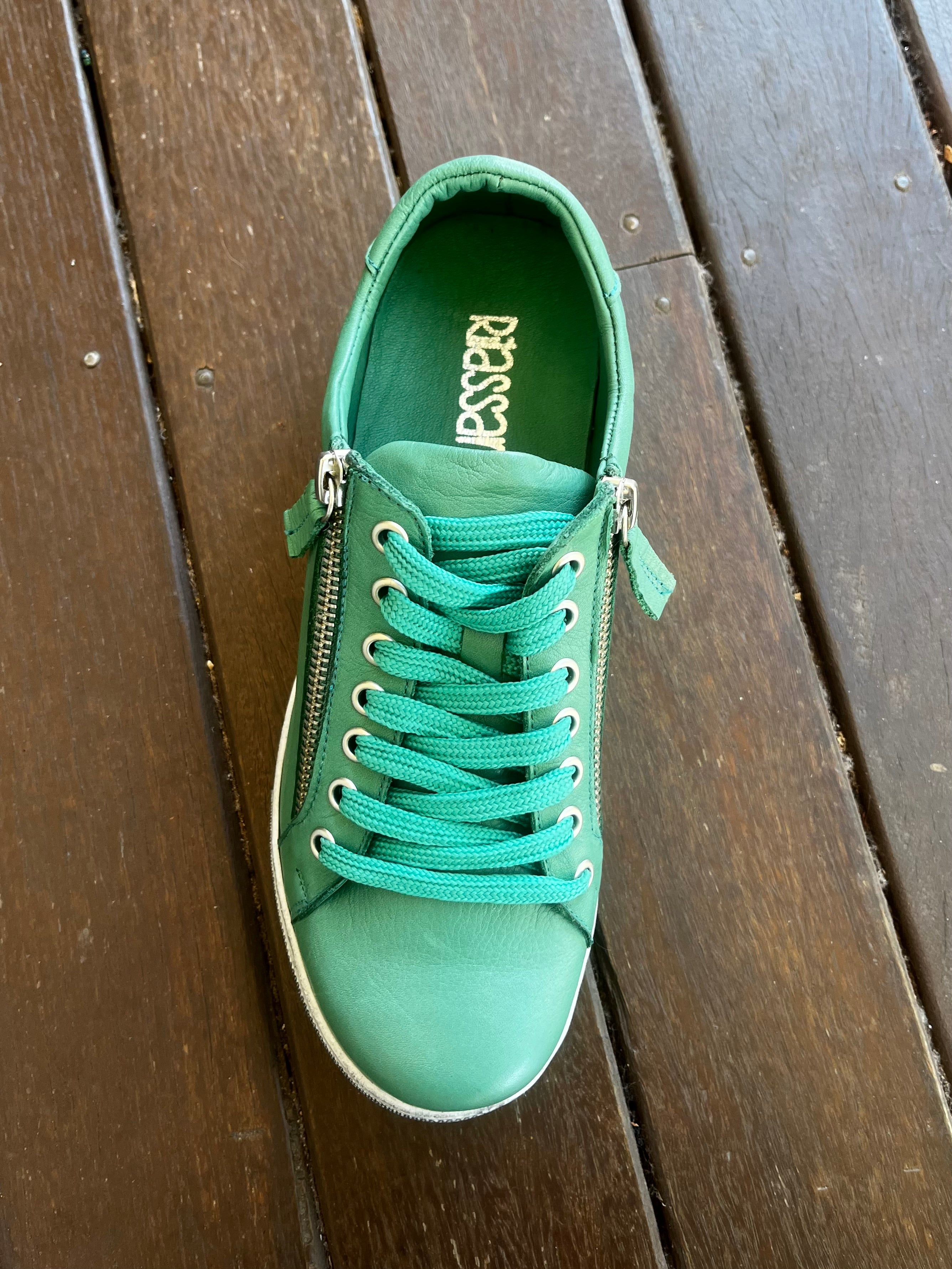 Token Shoe Twin Green (Double zip) Shoes Rilassare