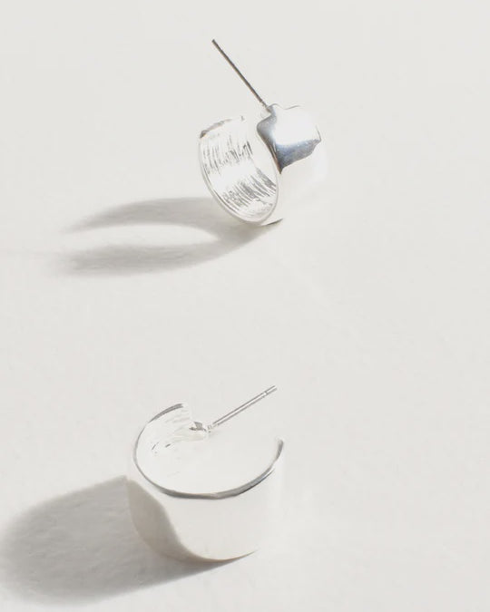 Mini Metal Everyday Hoops Silver - Global Free Style