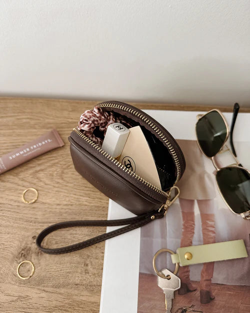 Paige Purse Chocolate Bags and Purses Louenhide