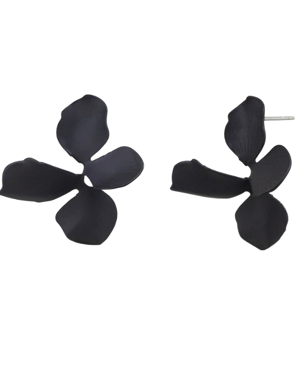 Black Twisted Flower Earrings Tiger Tree