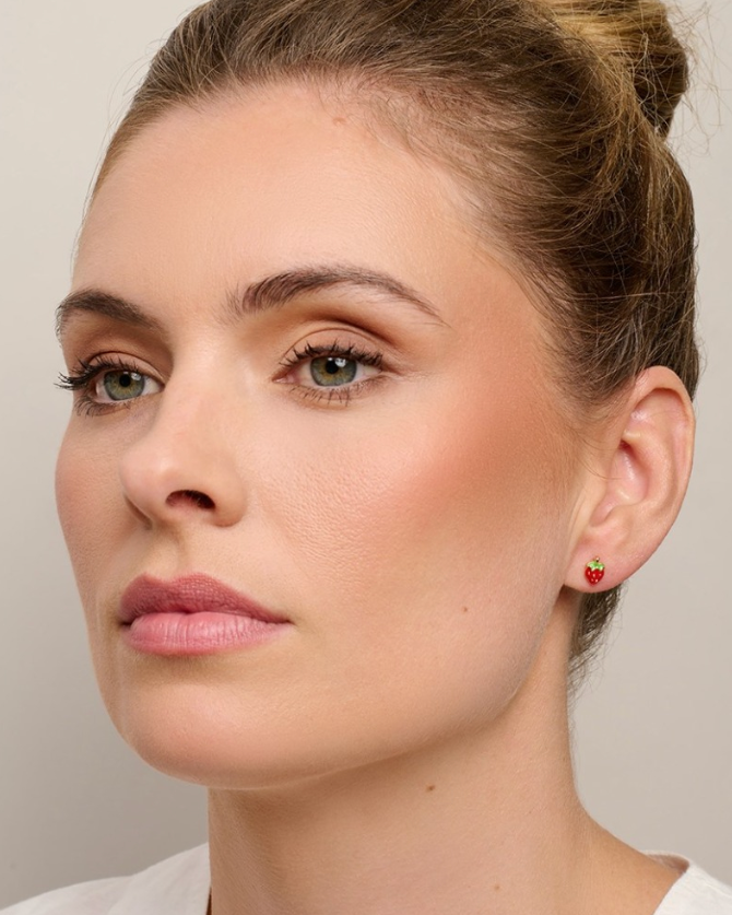 Sweet Berry Studs Earrings Earrings Tiger Tree