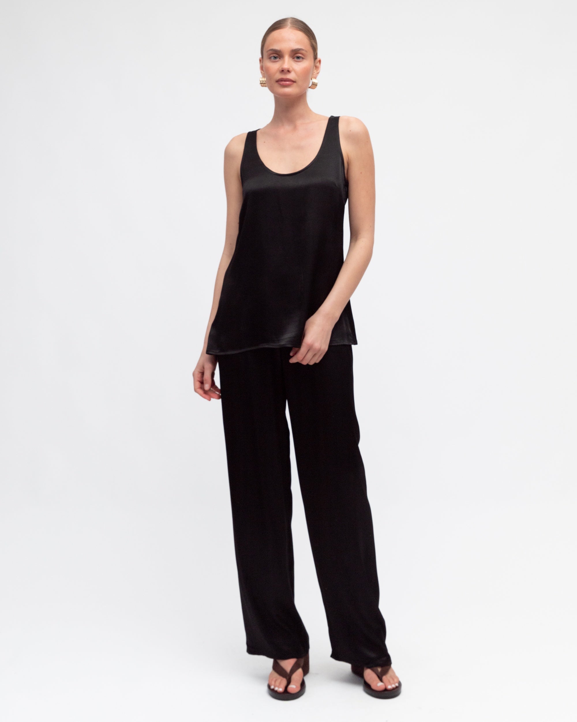 Bethany Satin Pants Black - Global Free Style