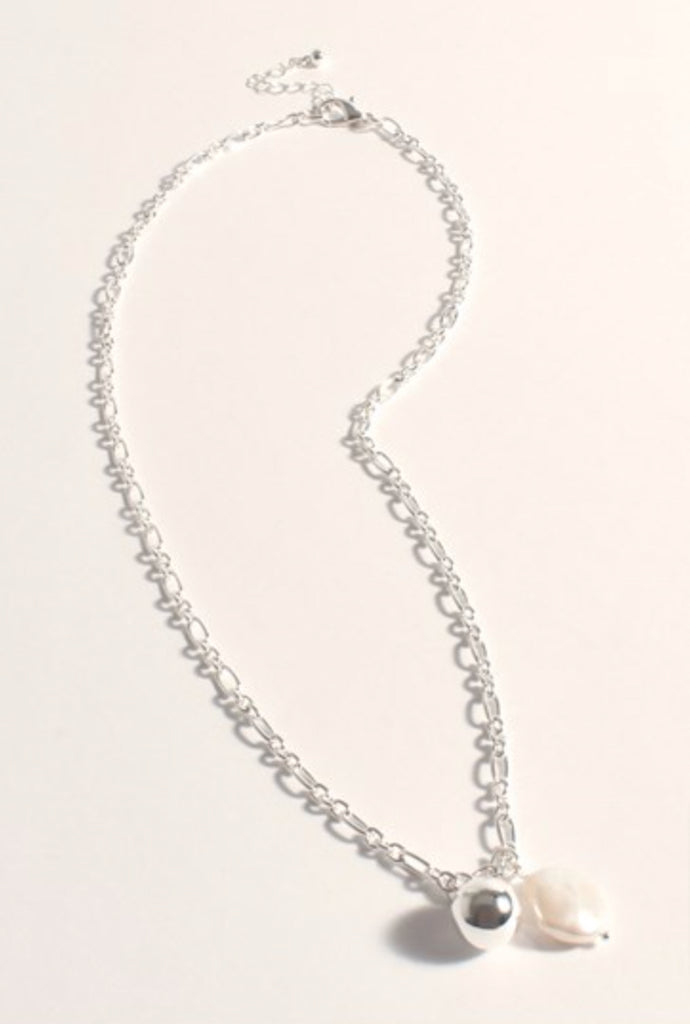 Metal Pearl Drop Necklace Silver/Cream - Global Free Style