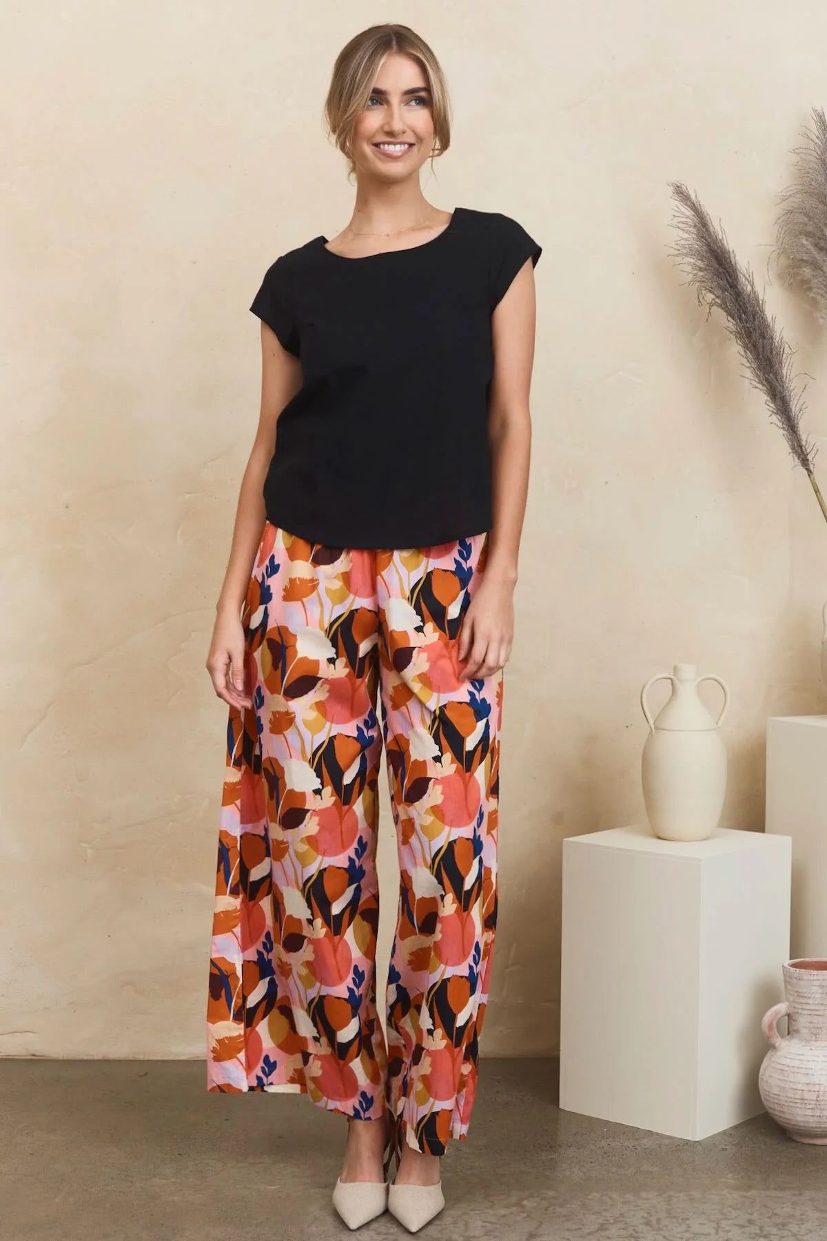 Remi Top Black Tops MahaShe