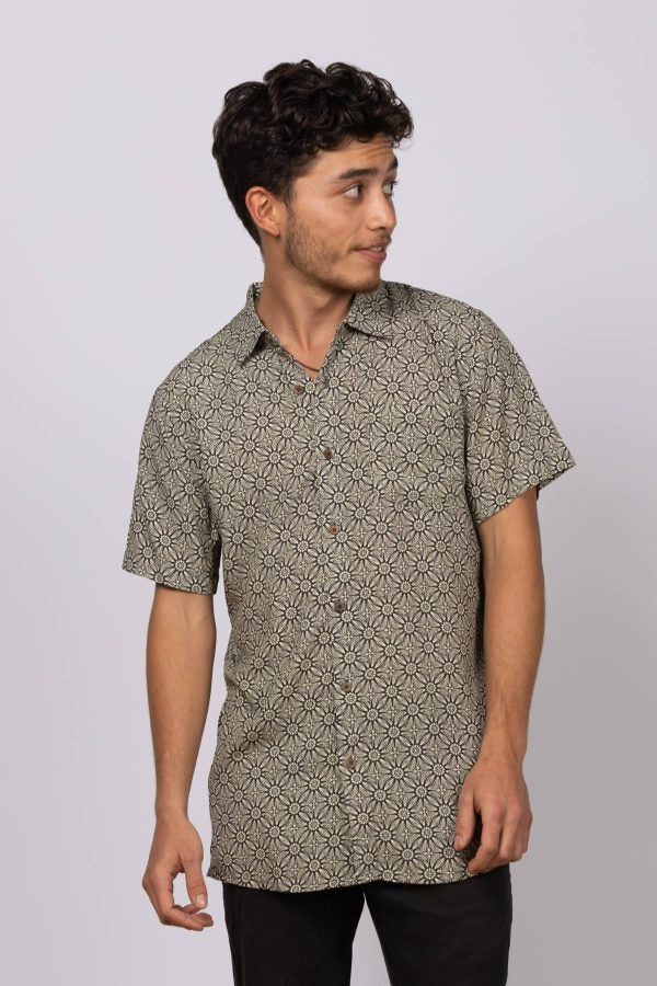 Illusion Mens Short Sleeve Shirt - Global Free Style
