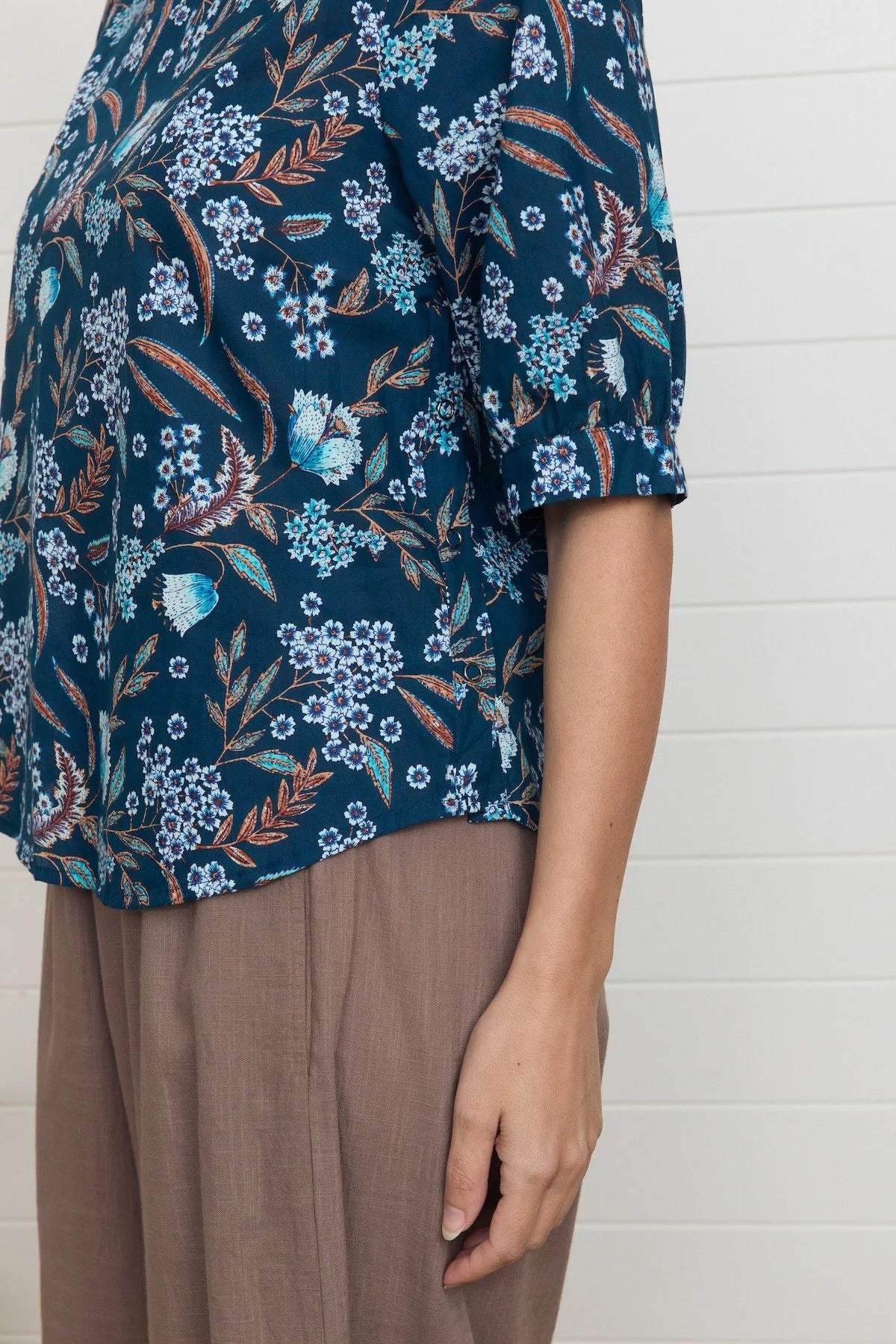 Gigi Top Bellflower - Global Free Style