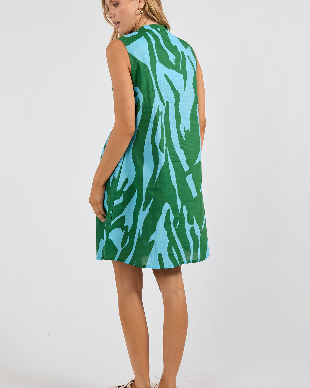 Zephyr Slvless Dress Sea Dresses Ibisa