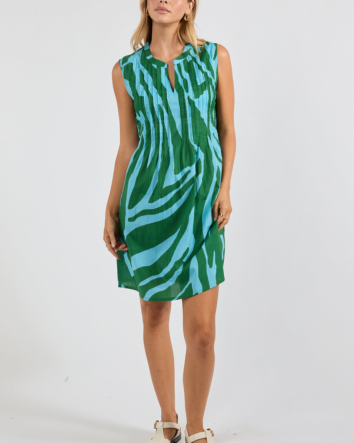 Zephyr Slvless Dress Sea Dresses Ibisa