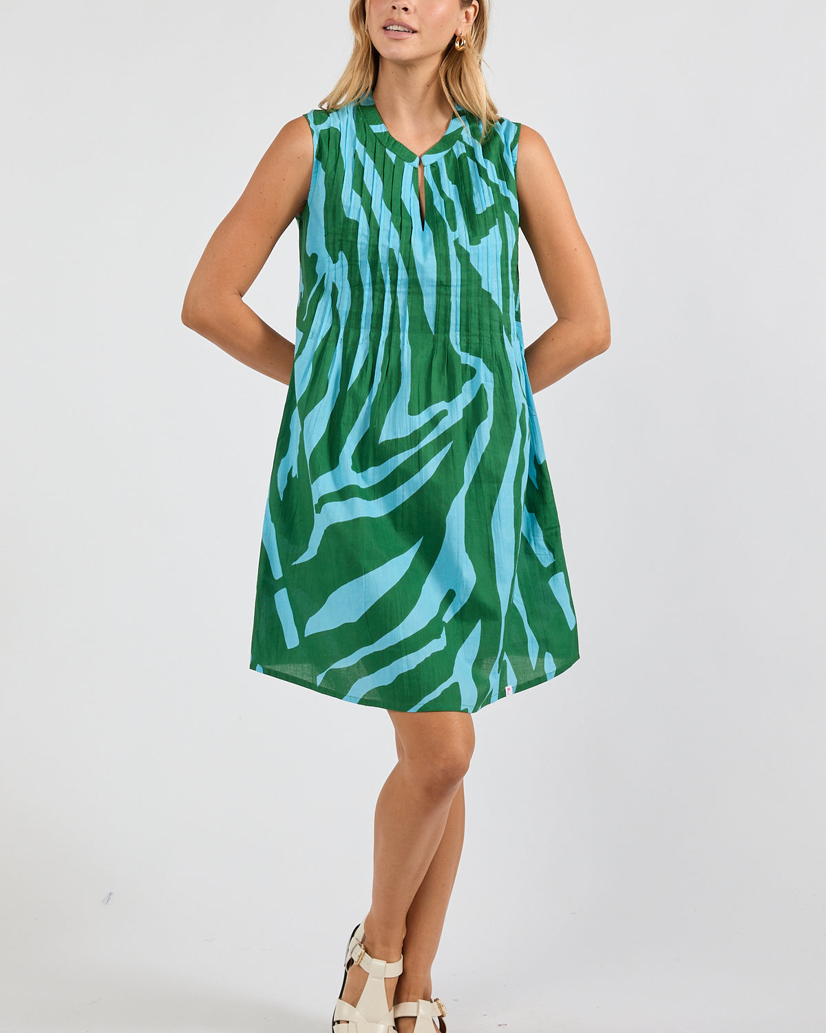 Zephyr Slvless Dress Sea Dresses Ibisa