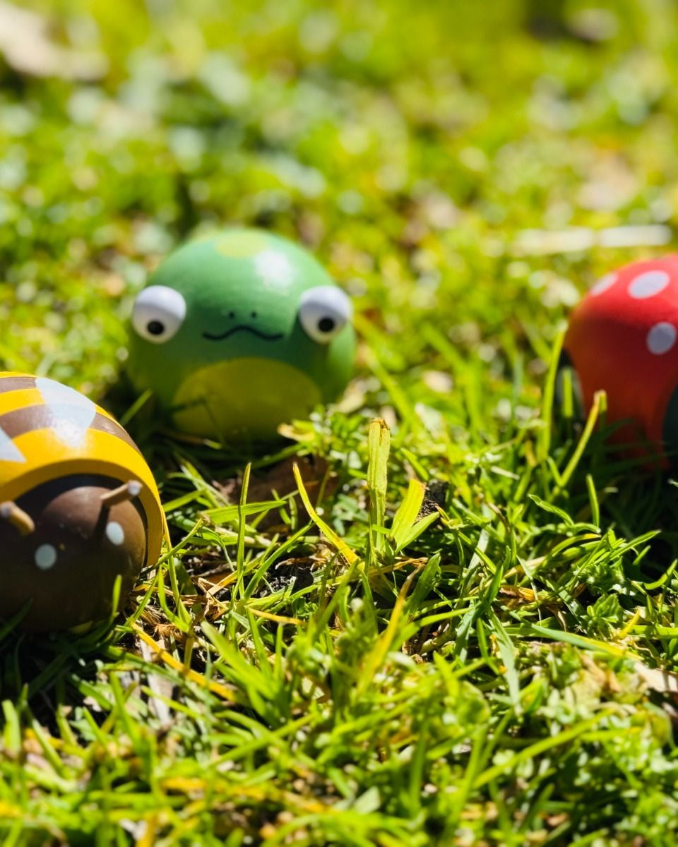 Wooden Pull Back Animal-Bee, Frog and Ladybug Gifts and Accessories ToysLink