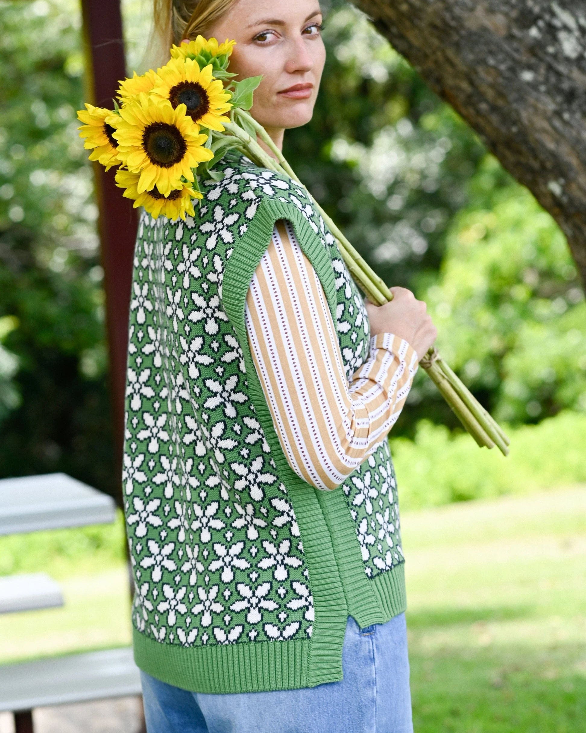 Jo Vest Flowers Tops Lazybones