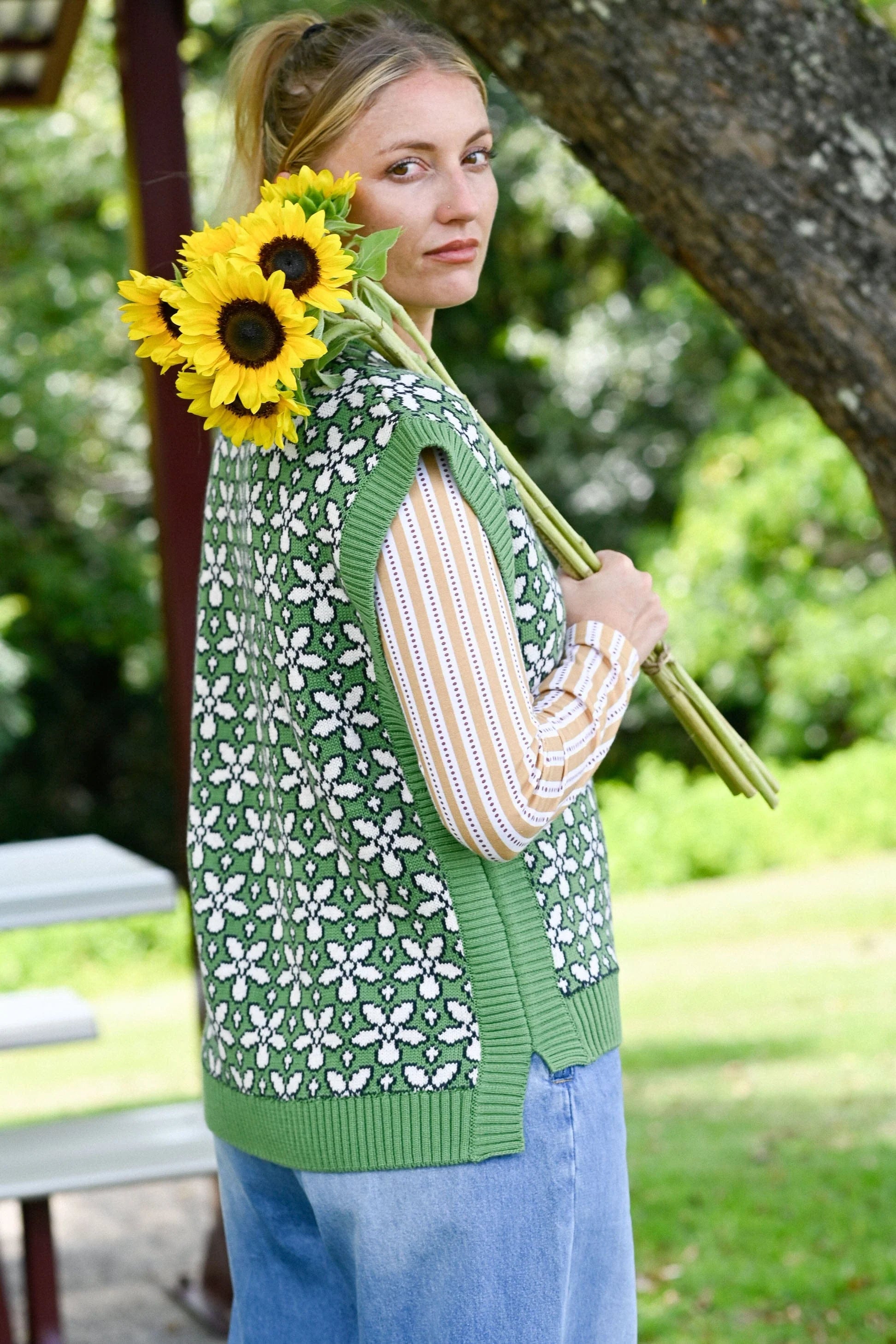 Jo Vest Flowers Tops Lazybones