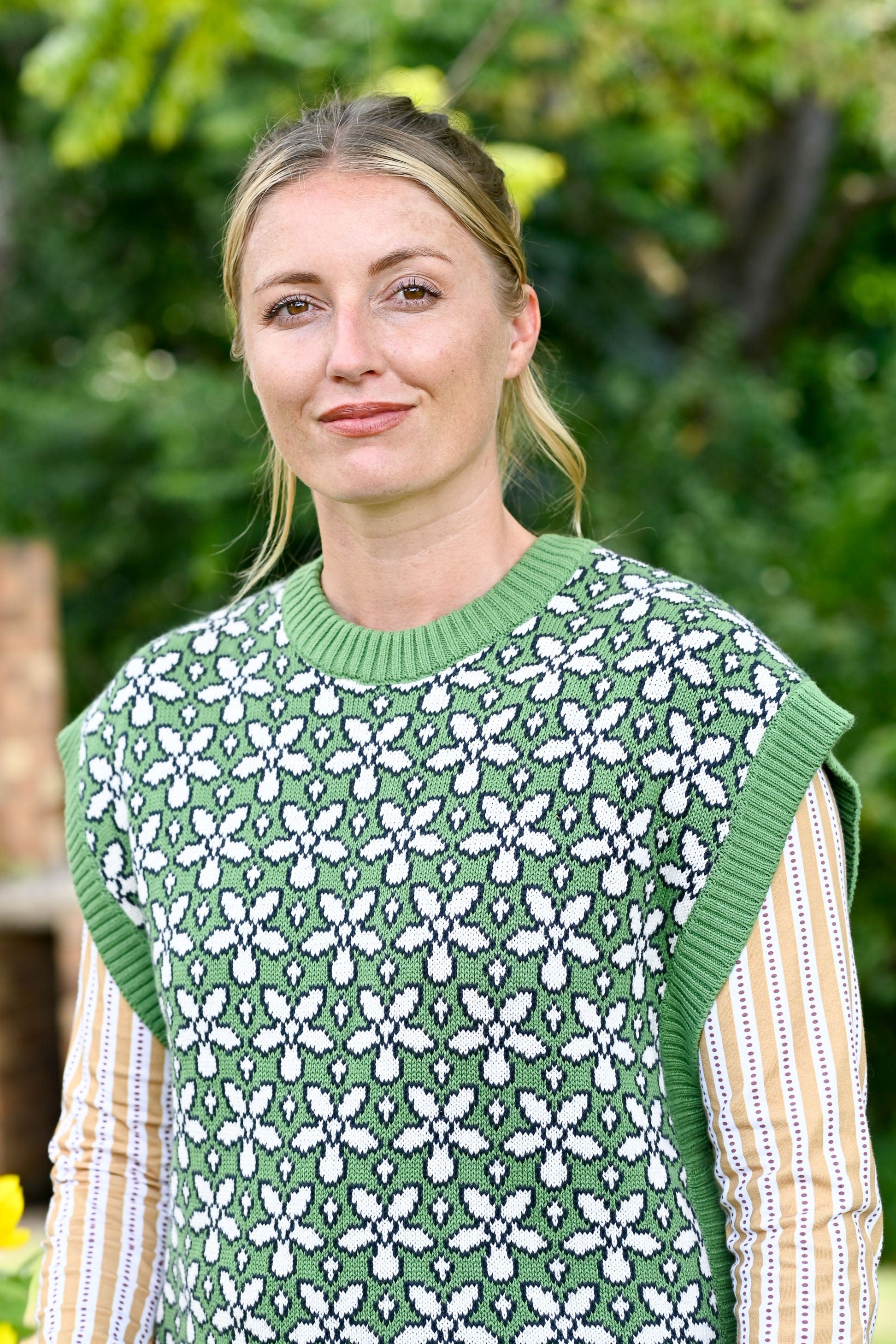 Jo Vest Flowers Tops Lazybones