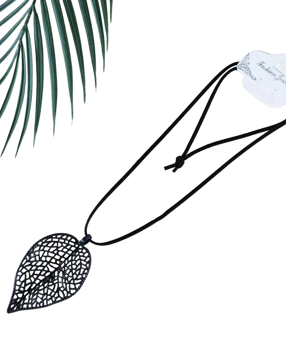 Necklace N6790 BLACK Necklaces Ivys
