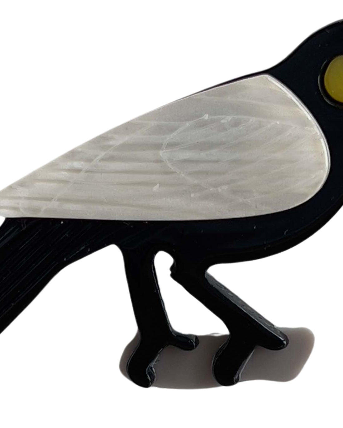 Iris Magpie Brooch Black Brooches Urban