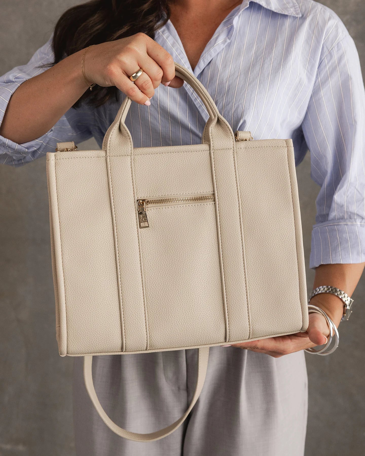 Manhattan Tote Bag Biscotti Bags and Purses Louenhide
