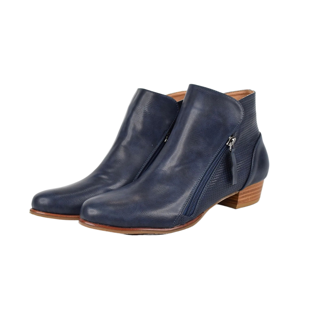 Cracker Ankle Boot Navy Shoes Step on Air   