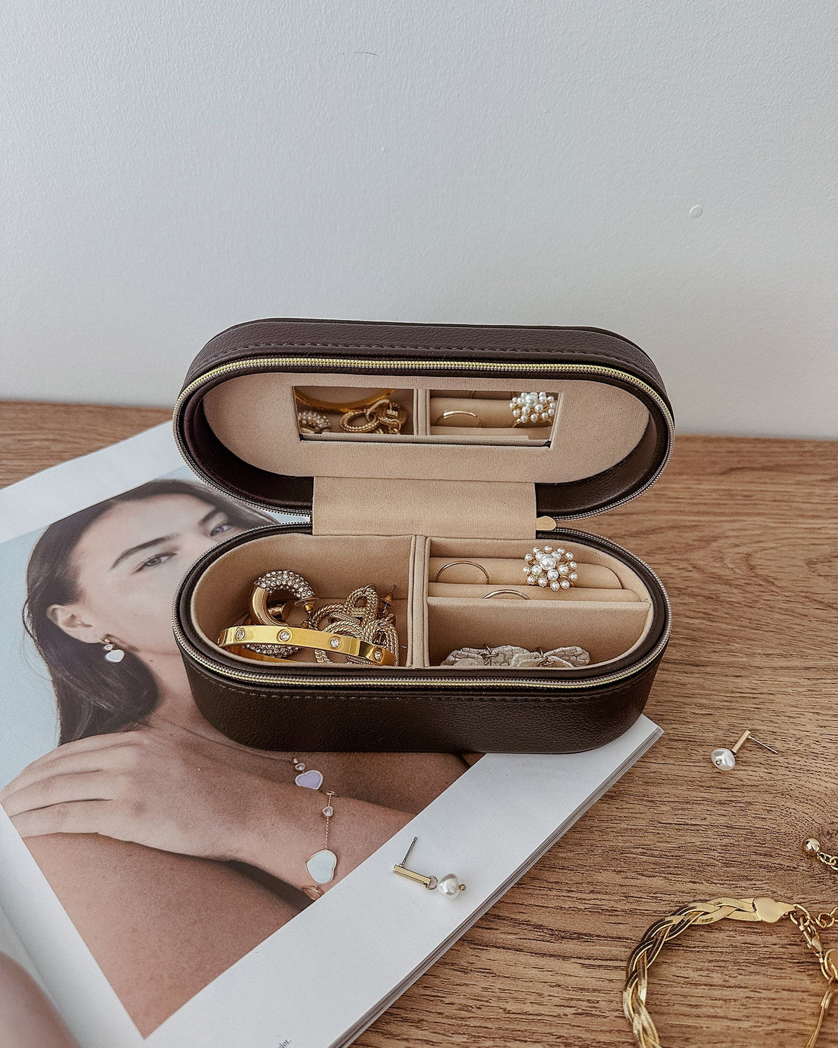 Charlee Jewellery Box Chocolate Gifts and Accessories Louenhide