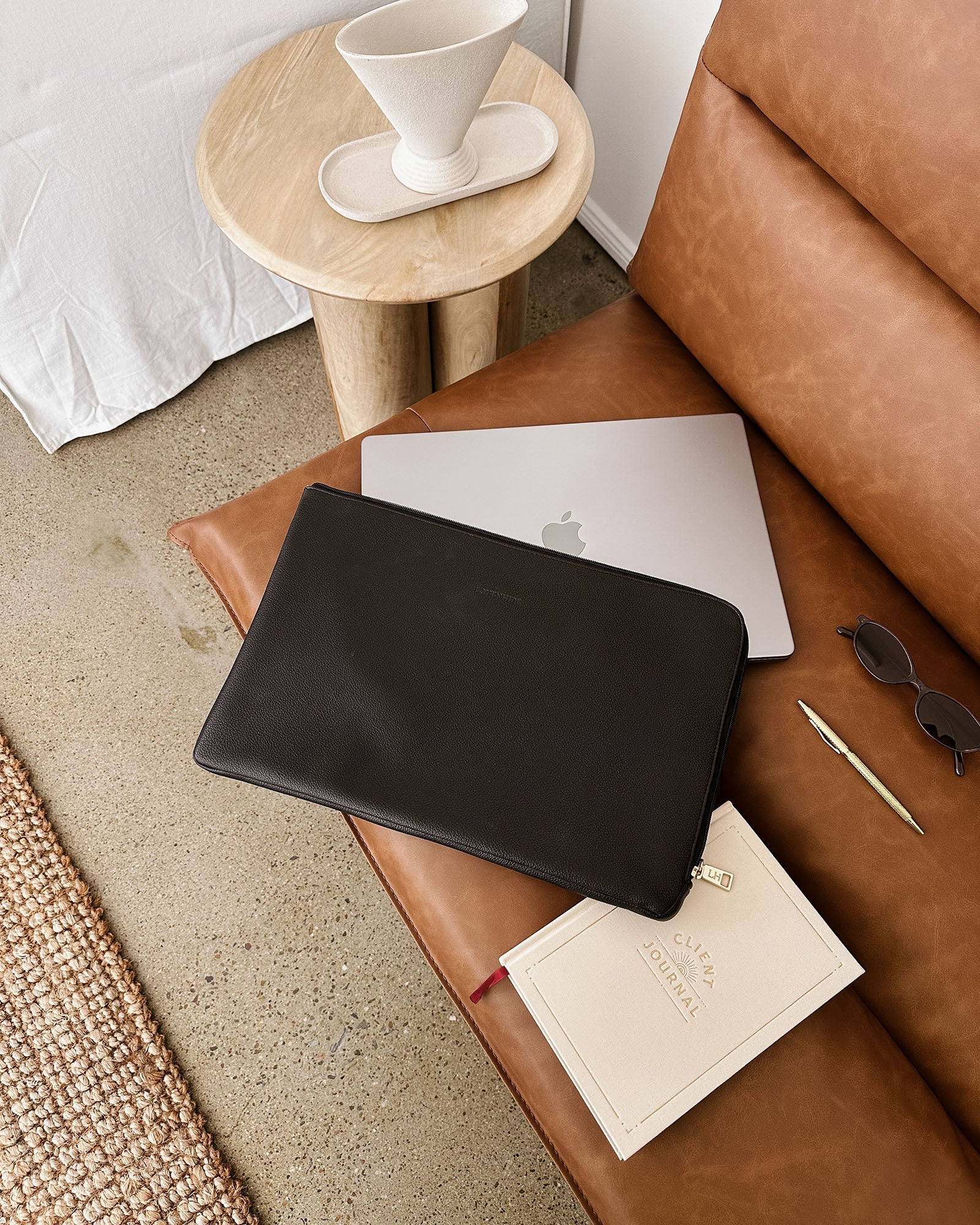 Liv Laptop Sleeve Black Bags and Purses Louenhide