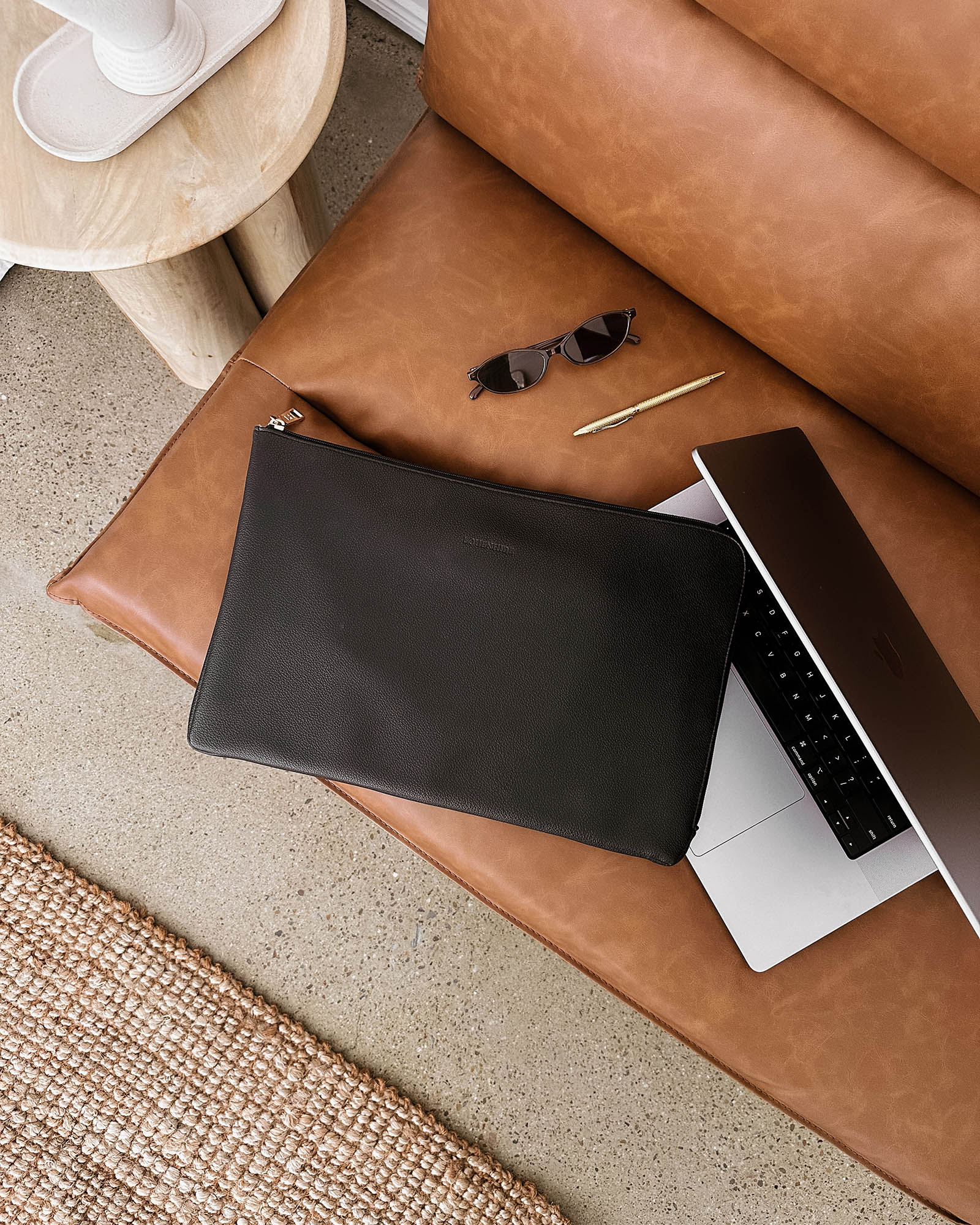 Liv Laptop Sleeve Black Bags and Purses Louenhide