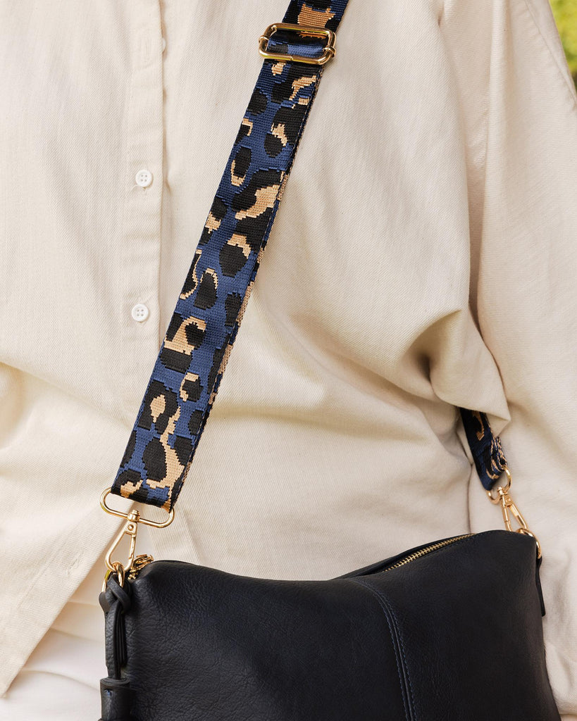 Daisy Crossbody Bag with Tyler Strap Navy - Global Free Style