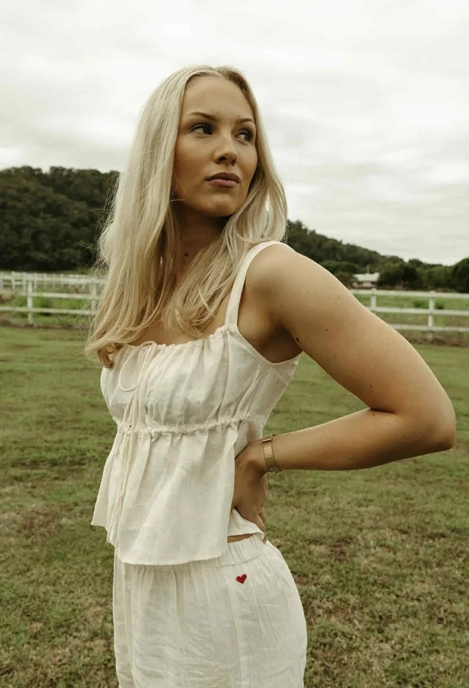 Tie The Knot Top White Tops Jollou