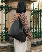 Colby Tote Bag Black Bags and Purses Louenhide
