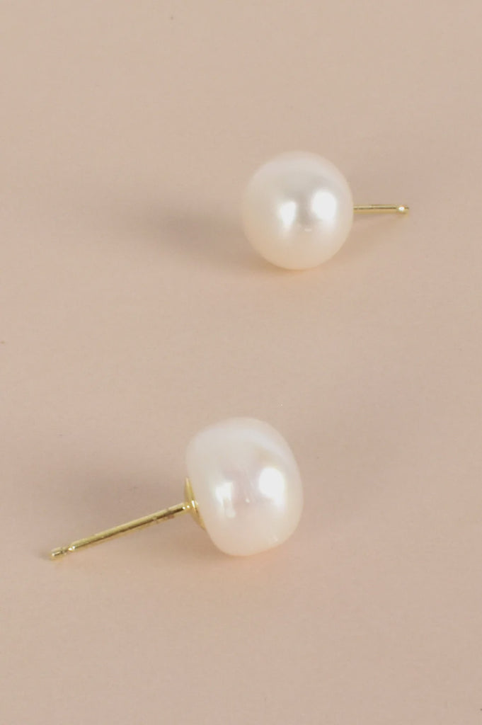 Freshwater Pearl 10mm Stud Earrings (Cream/Gold) Earrings Adorne   