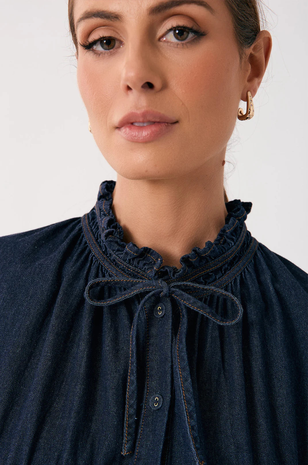 Diamante Set Curved Front Earrings Gold/Crystal - Global Free Style