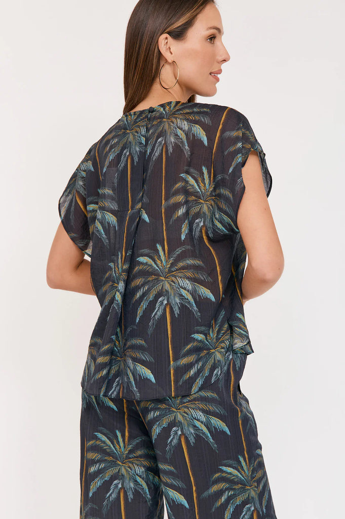 Joy Honolulu Print Top Tops Adorne   