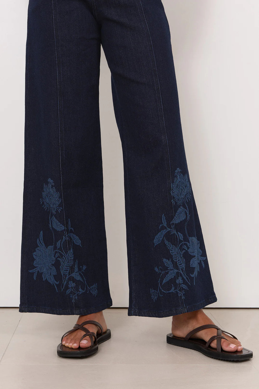 Brody Wide Leg Lazer Print Jean Dark Denim Bottoms Adorne