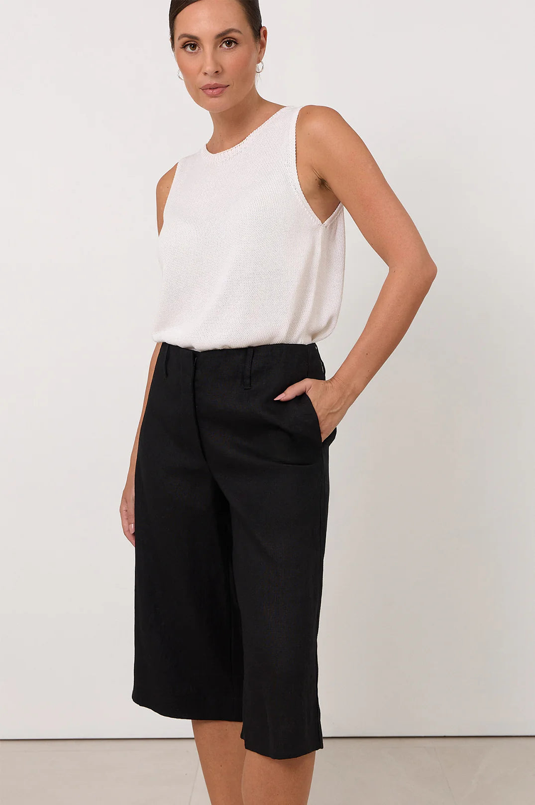 Jordana Longline Short Black Bottoms Adorne